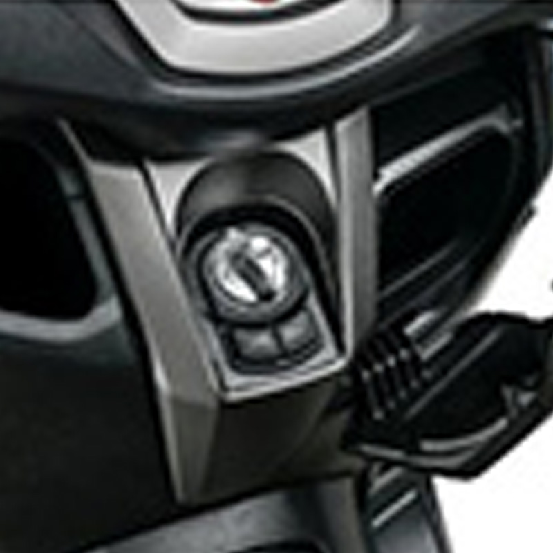 170cc скутер с поднятым ветровым стеклом и раздельными сиденьями серии Z-Max